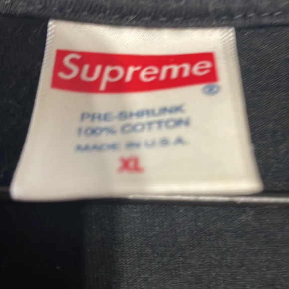 Supreme Rocks Tee - Picture 3 of 5
